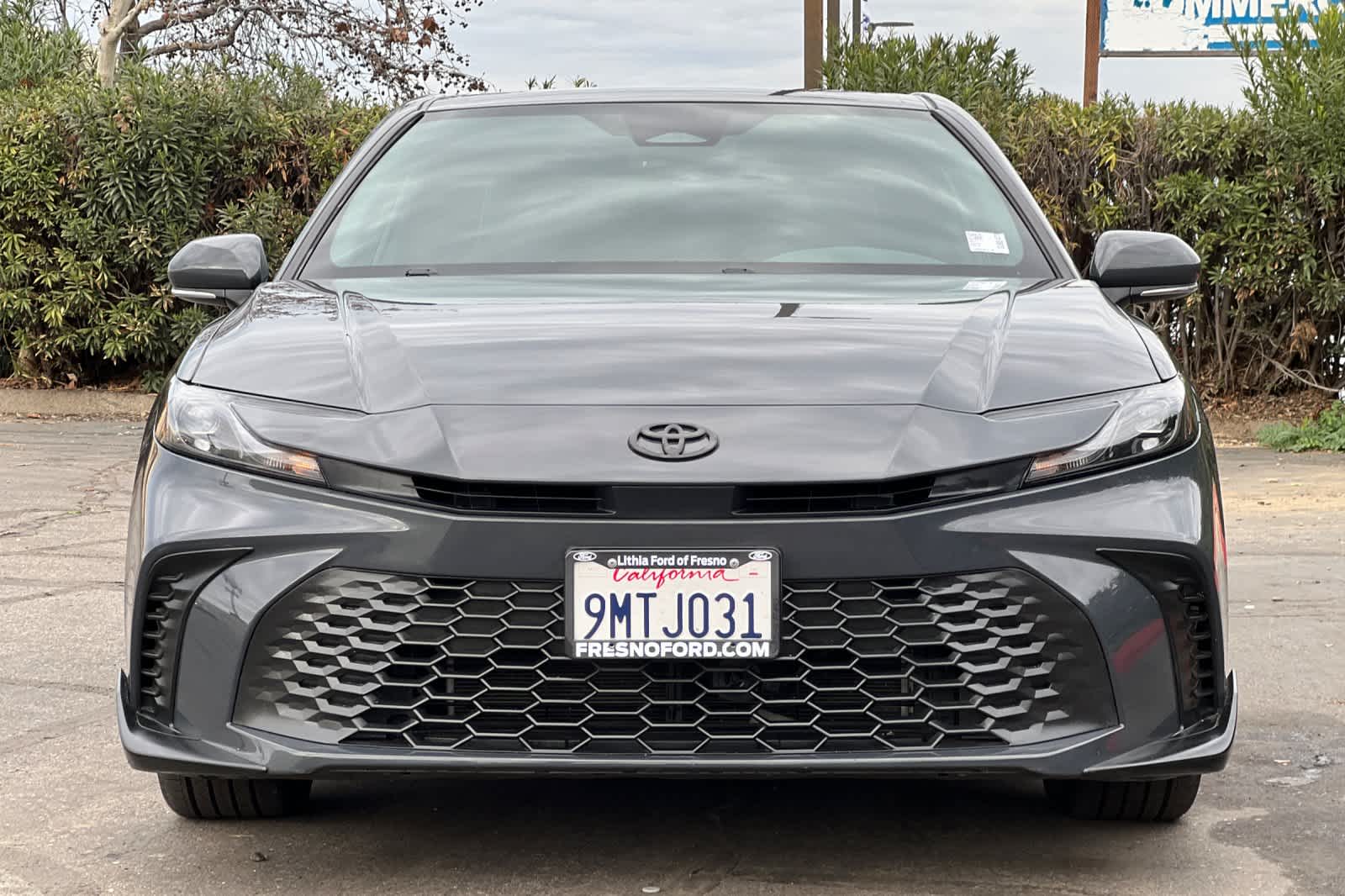 Thumbnail: 2025 Toyota Camry - 11