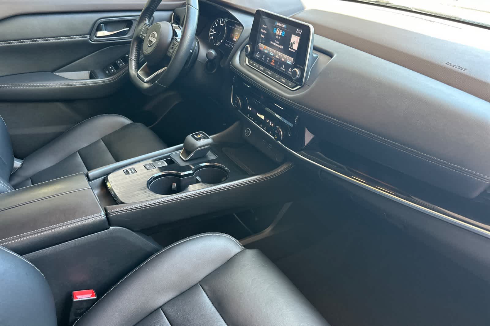Thumbnail: 2023 Nissan Rogue - 16