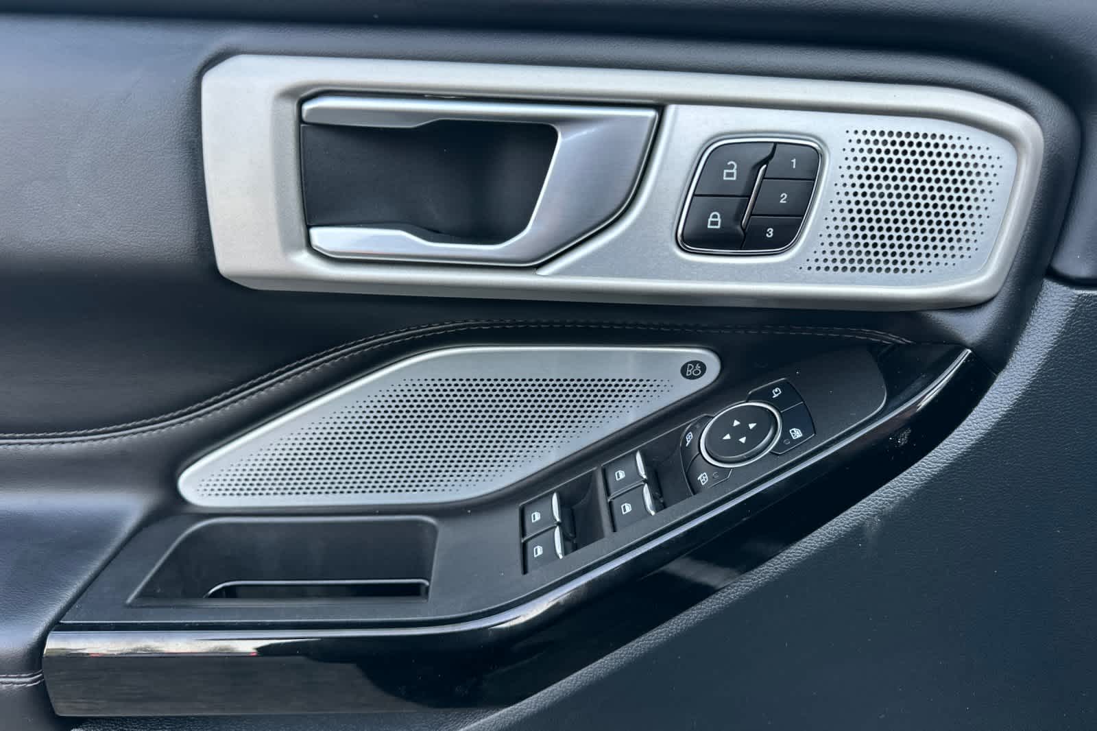Thumbnail: 2023 Ford Explorer - 13