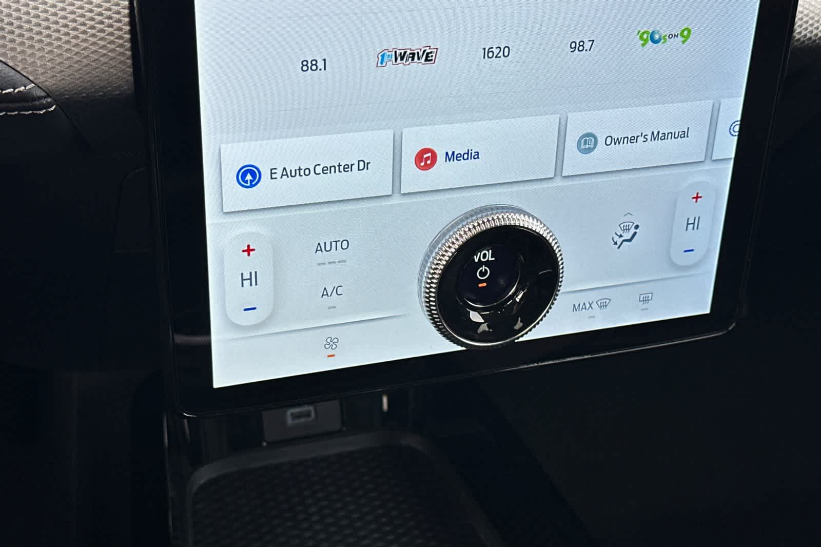 Thumbnail: 2022 Ford Mustang Mach-E - 22