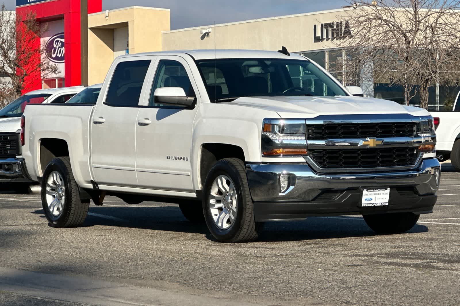 Thumbnail: 2016 Chevrolet Silverado 1500 - 9