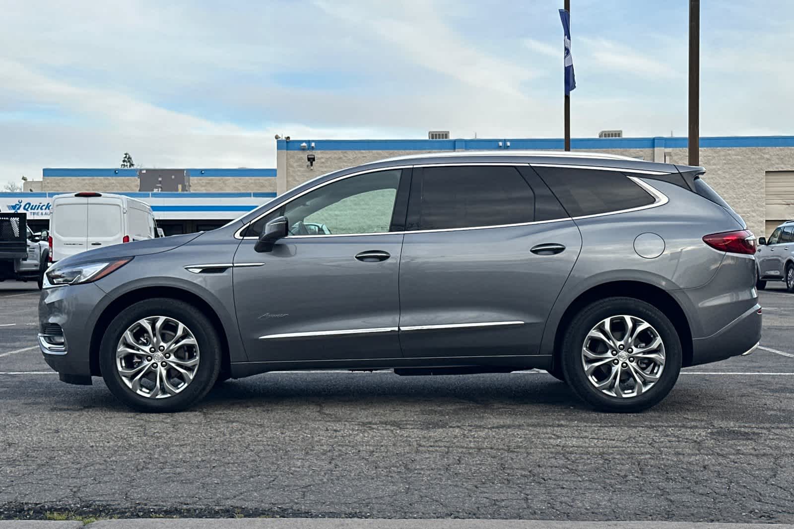 Thumbnail: 2021 Buick Enclave - 6