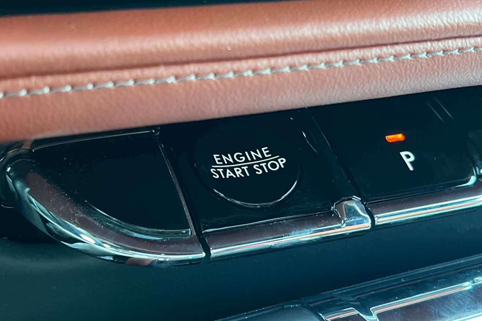 Thumbnail: 2026 Lincoln Aviator - 25