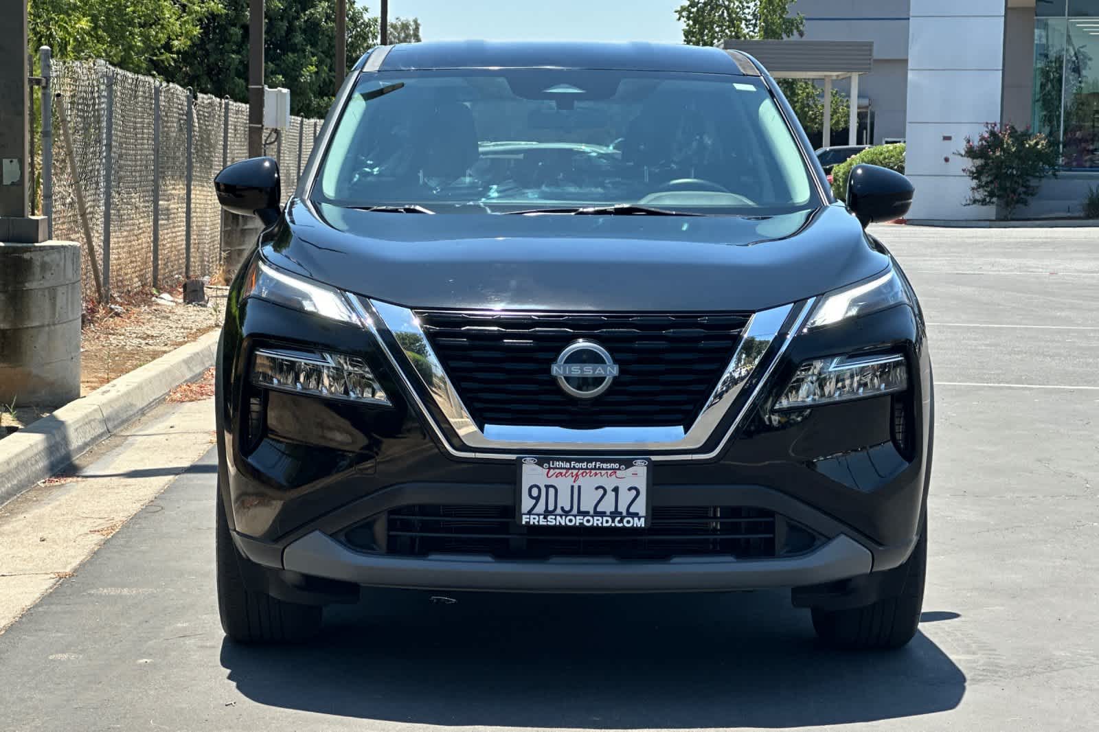 Thumbnail: 2022 Nissan Rogue - 11