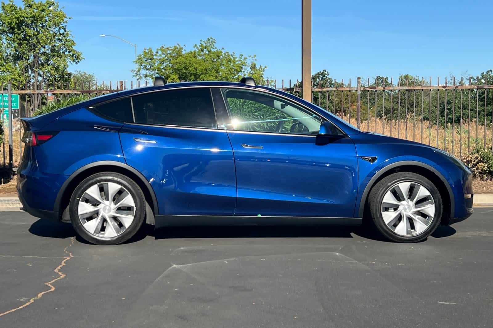 Thumbnail: 2021 Tesla Model Y - 8