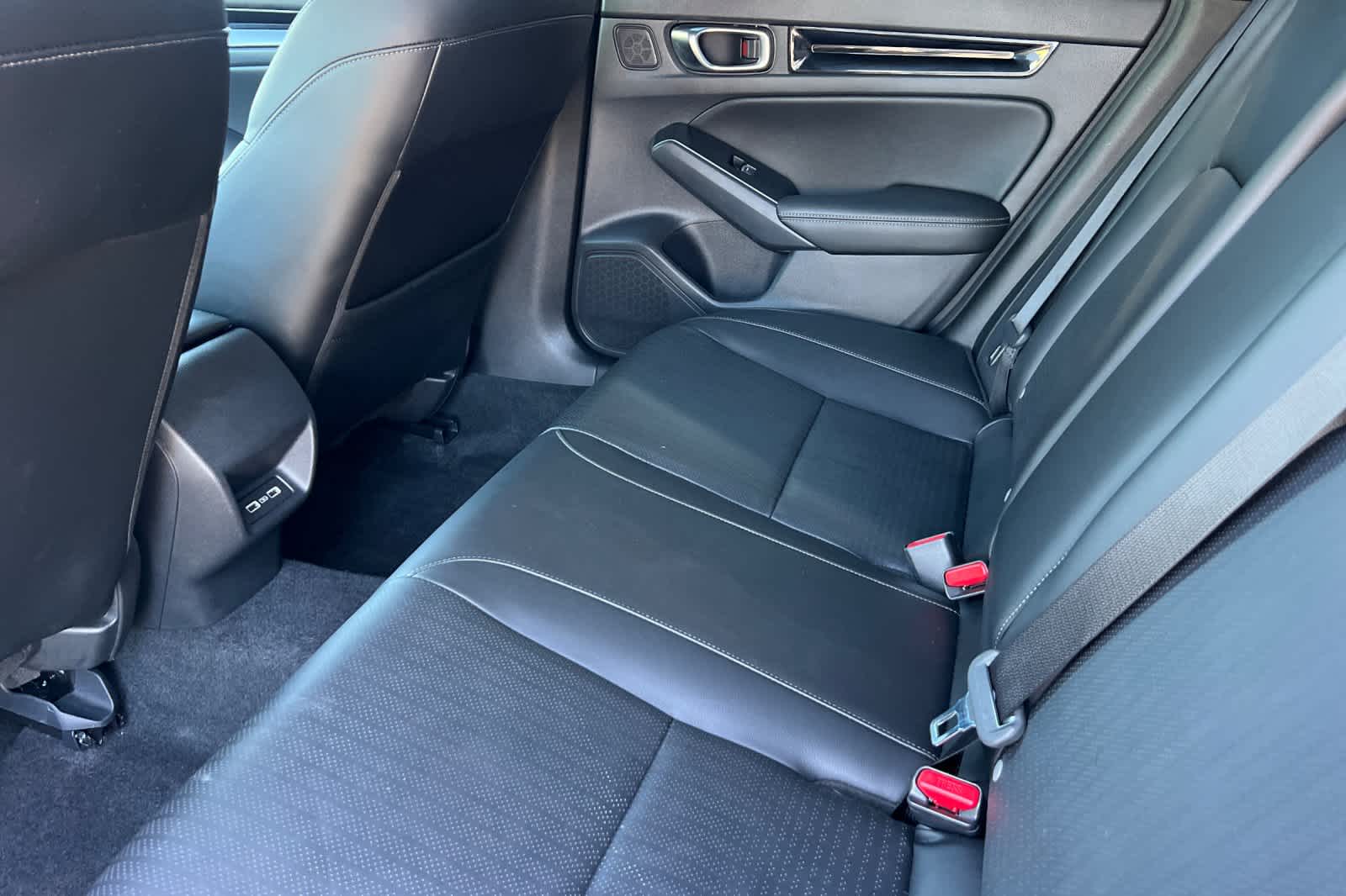 Thumbnail: 2024 Honda Civic - 4