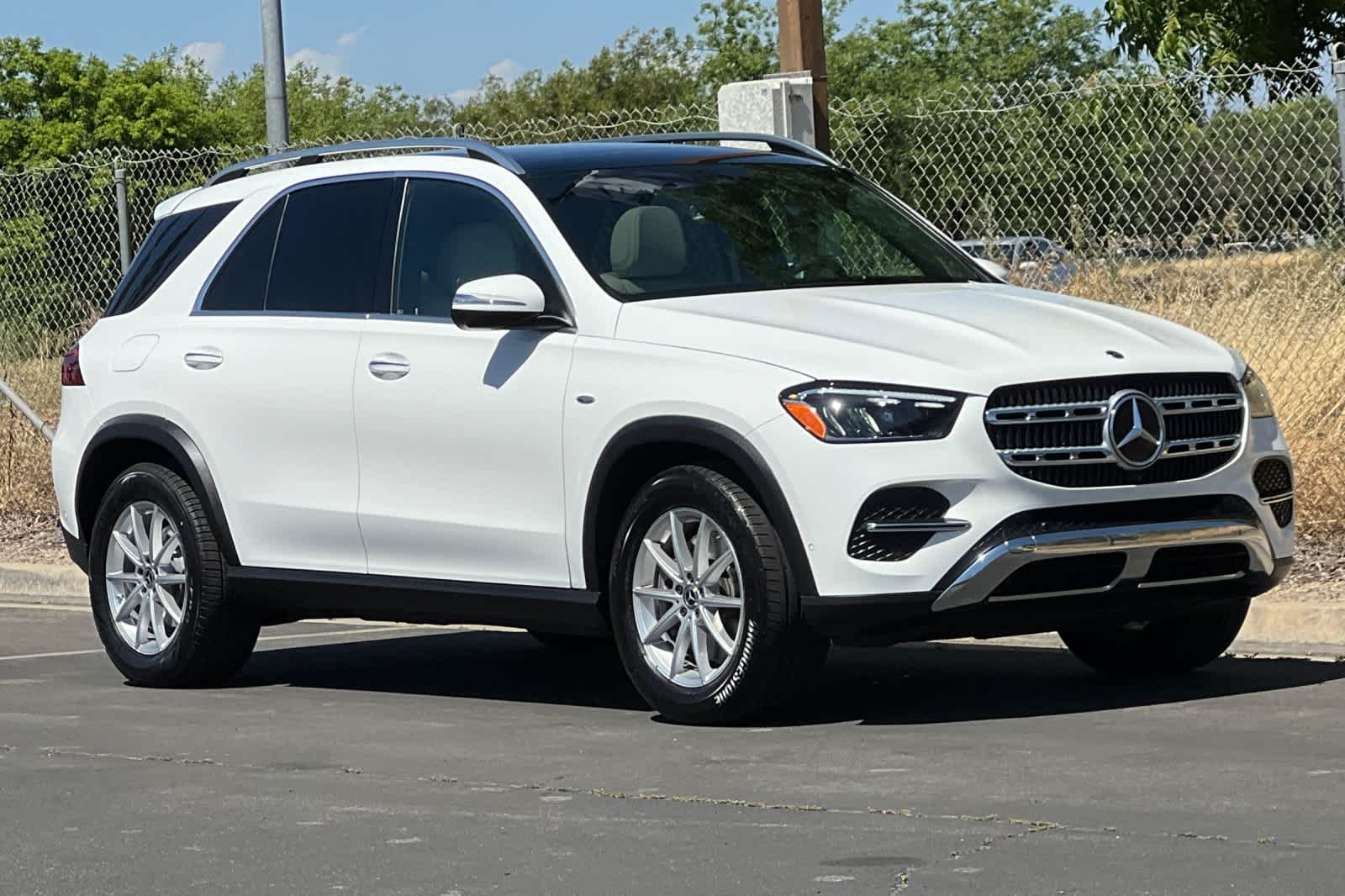 Thumbnail: 2025 Mercedes-Benz GLE - 9