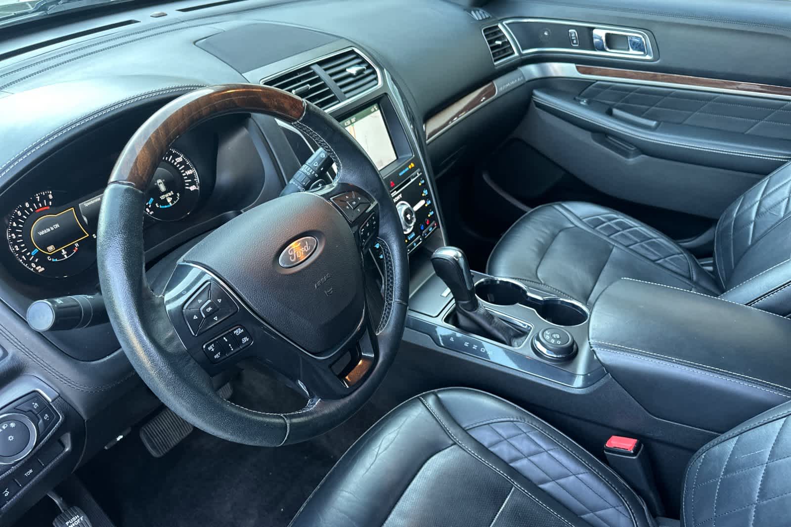Thumbnail: 2017 Ford Explorer - 11