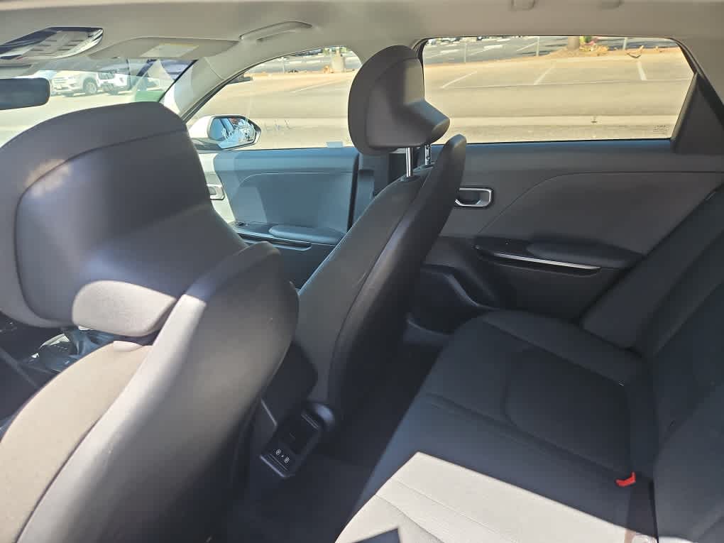 Thumbnail: 2025 Kia K4 - 10