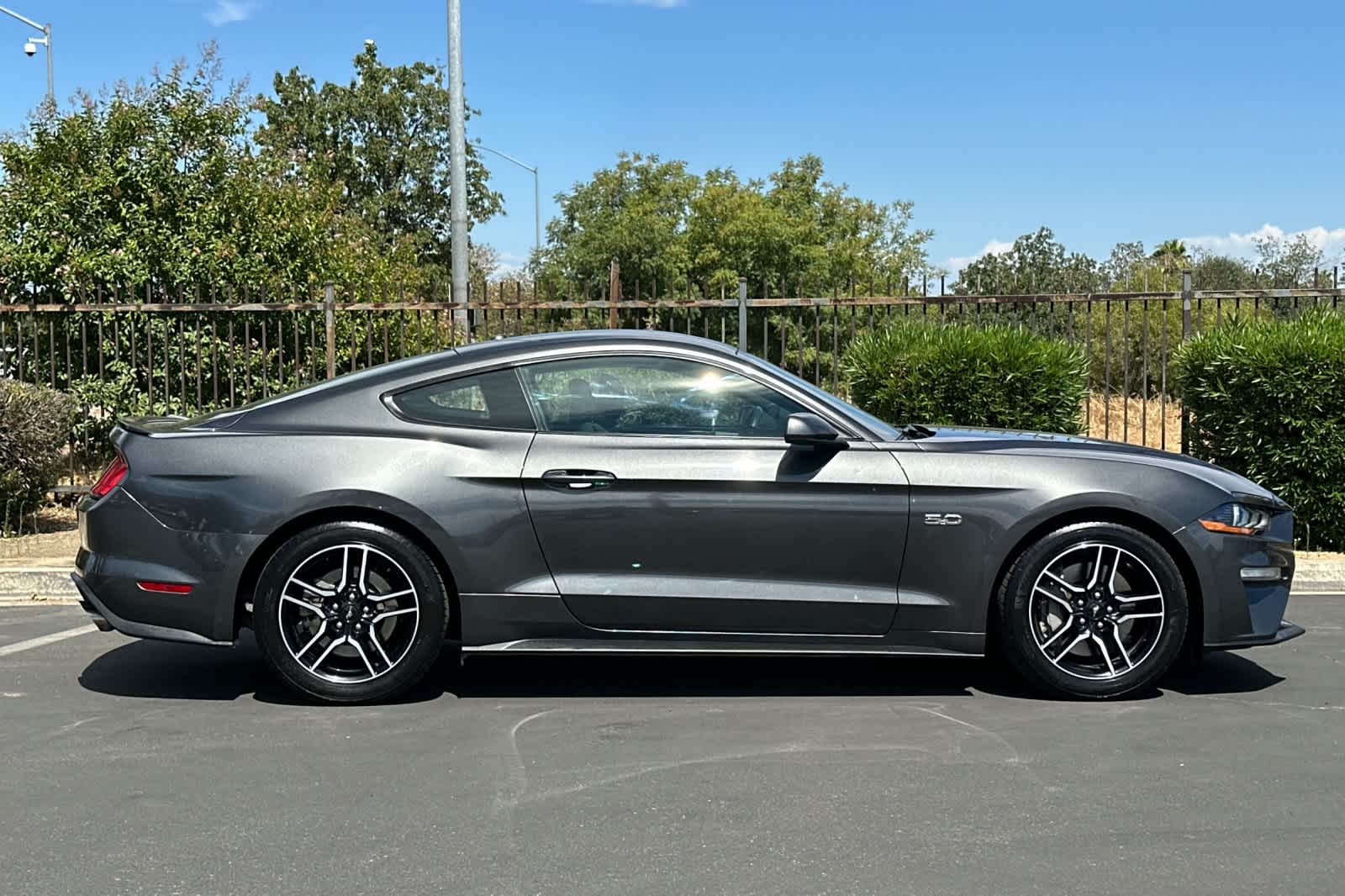 Thumbnail: 2018 Ford Mustang - 8