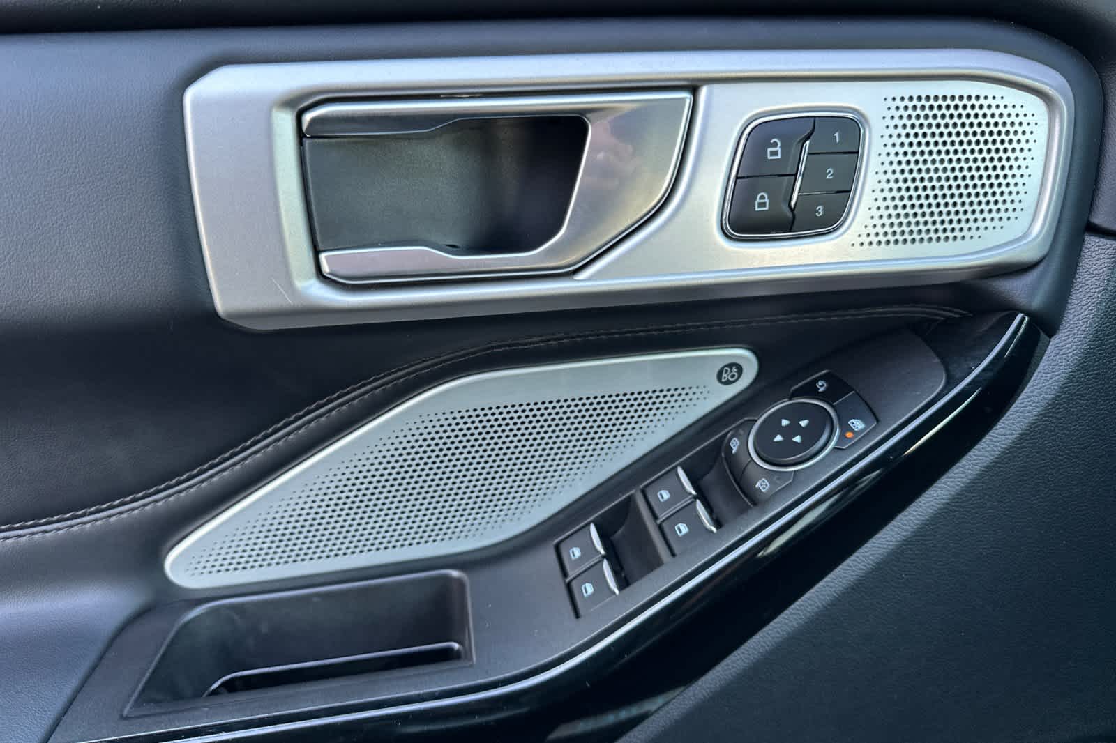 Thumbnail: 2023 Ford Explorer - 13