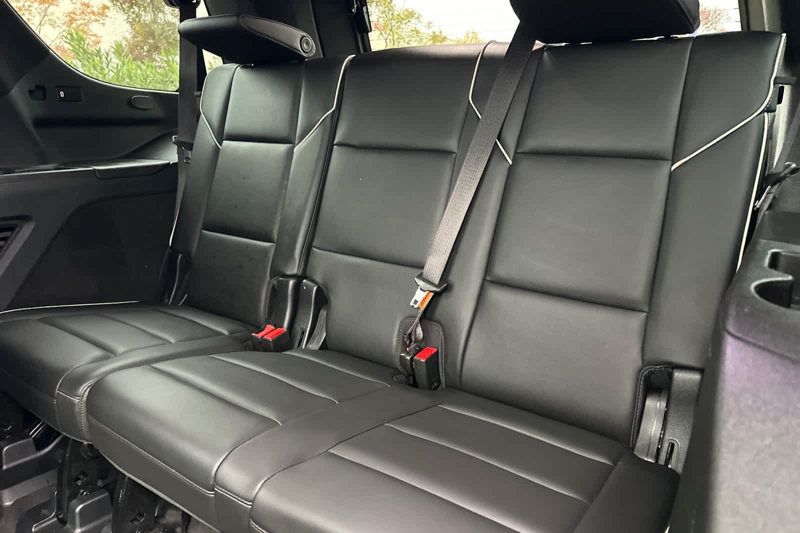 Thumbnail: 2022 Cadillac Escalade - 16