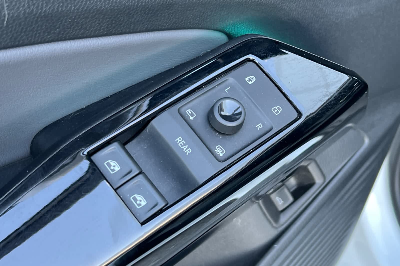 Thumbnail: 2021 Volkswagen ID.4 - 13