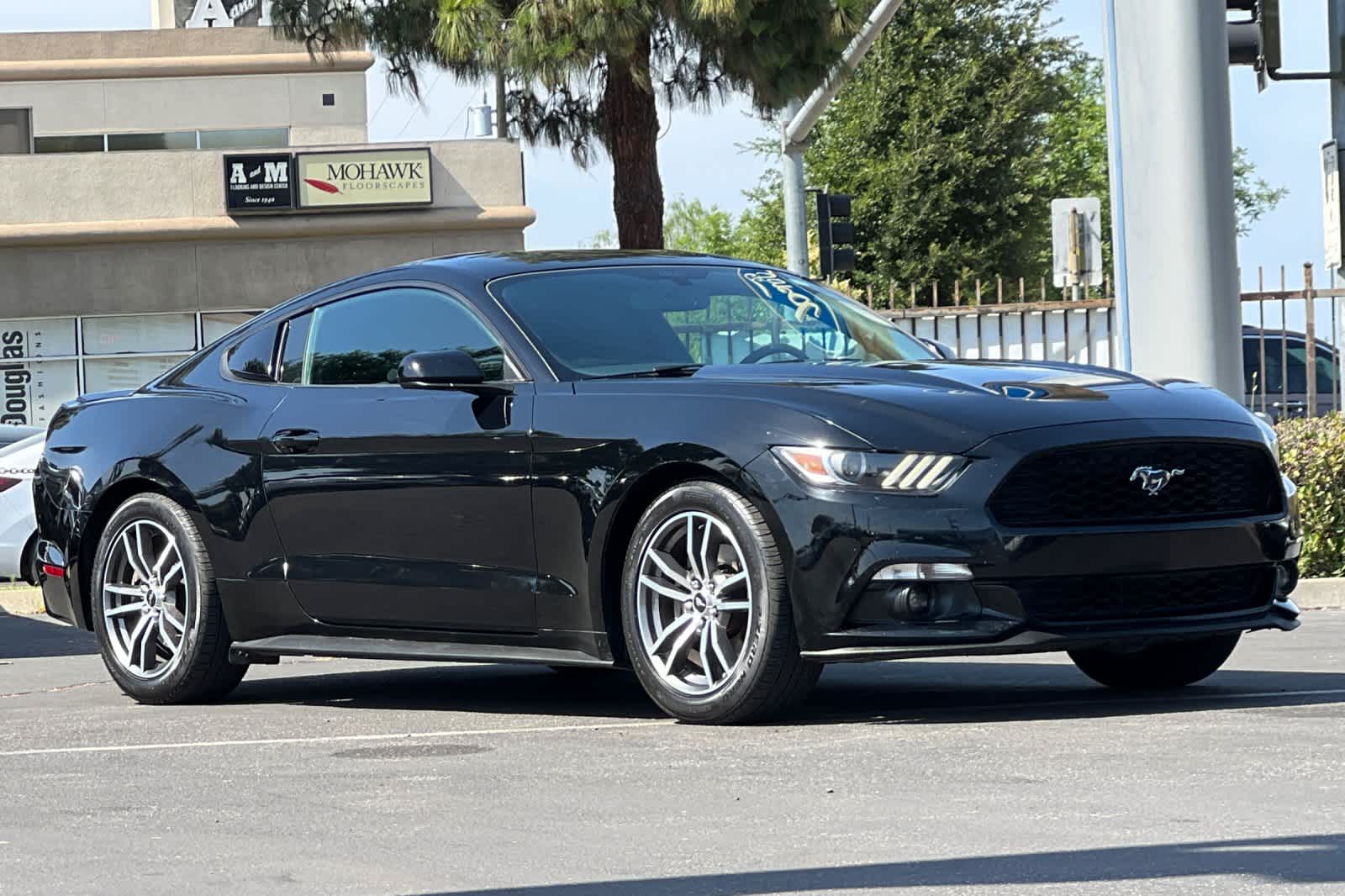 2017 Ford Mustang  9