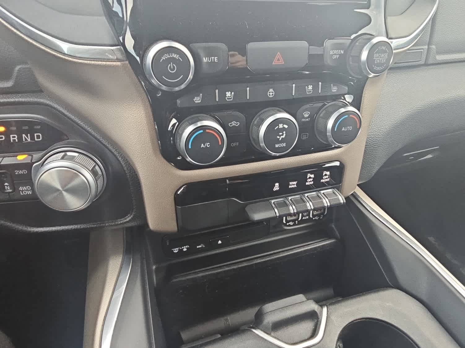 Thumbnail: 2019 RAM 1500 - 17