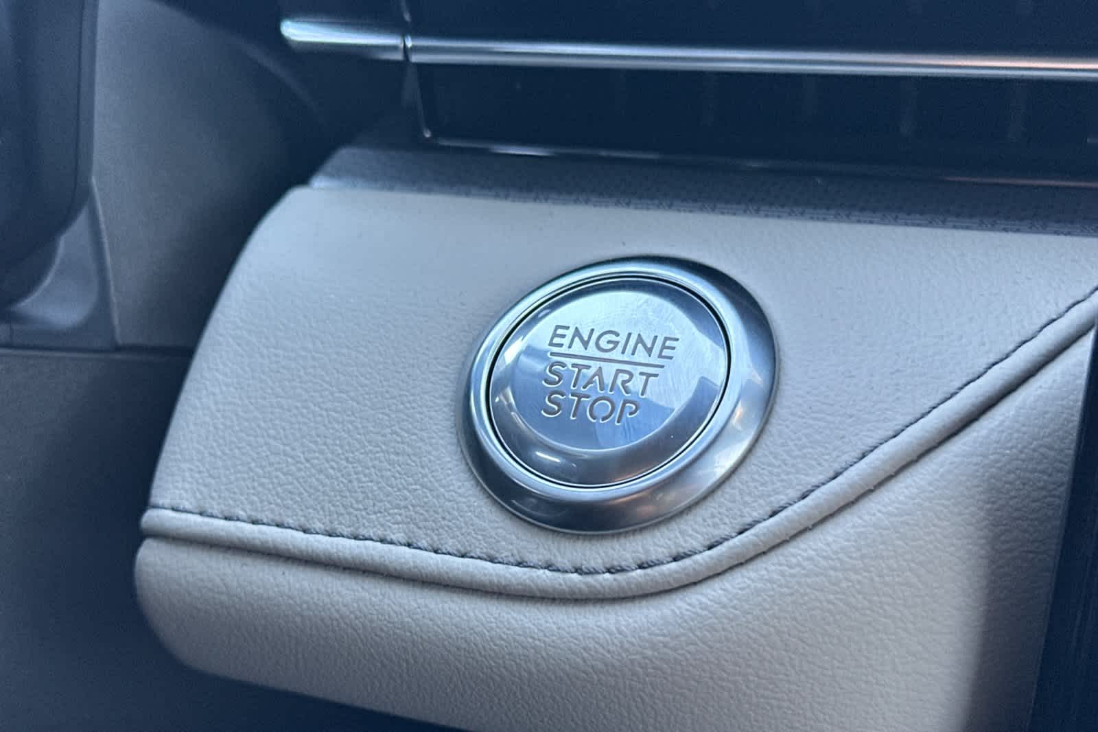 Thumbnail: 2025 Lincoln Nautilus - 22