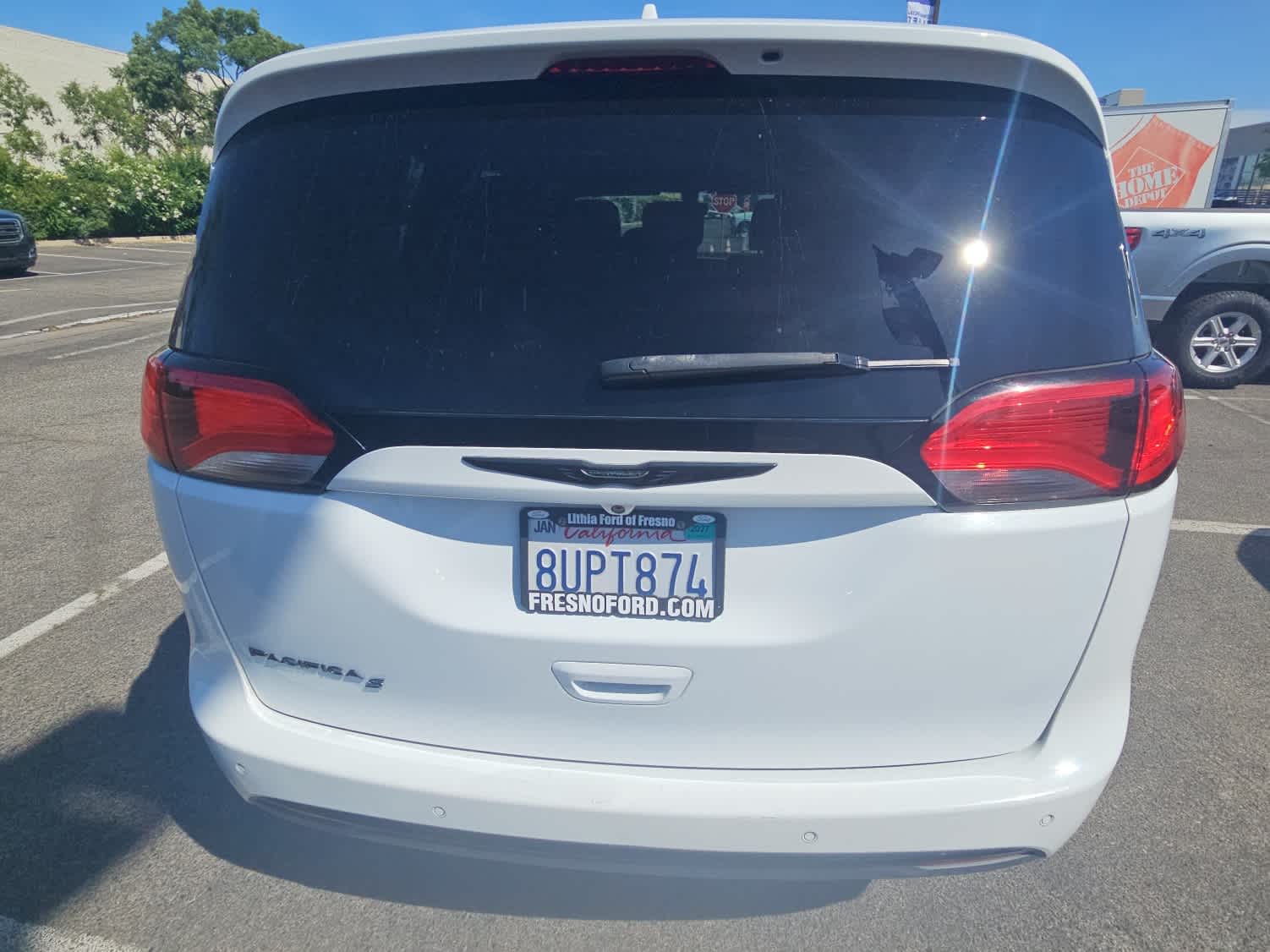 Thumbnail: 2020 Chrysler Pacifica - 8