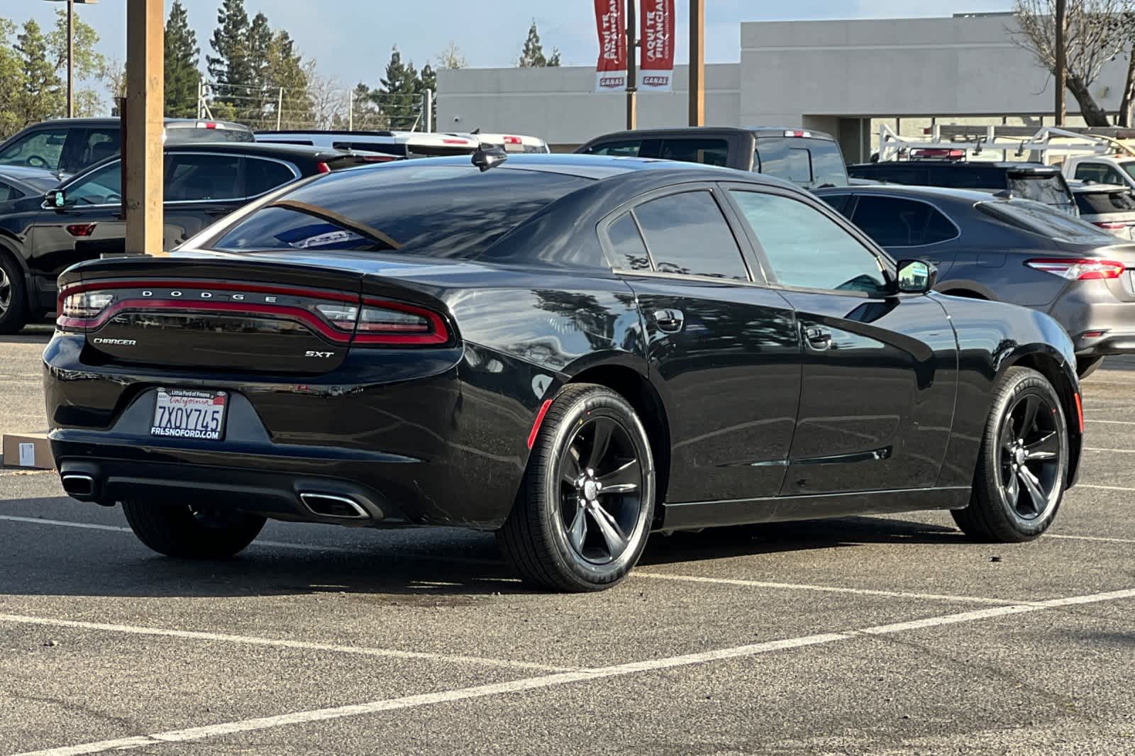 Thumbnail: 2017 Dodge Charger - 2