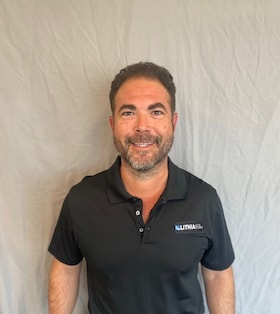 Staff member Max Soler from ID_813fd694025d
