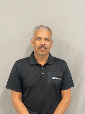 Staff member Abraham Garcia from ID_53f4908c152a