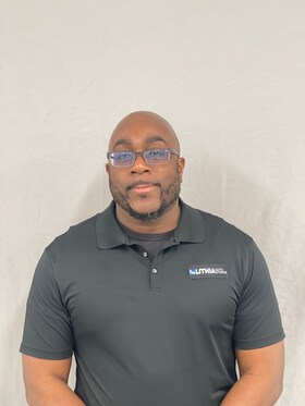 Staff member Alex Parker from ID_813fd694025d