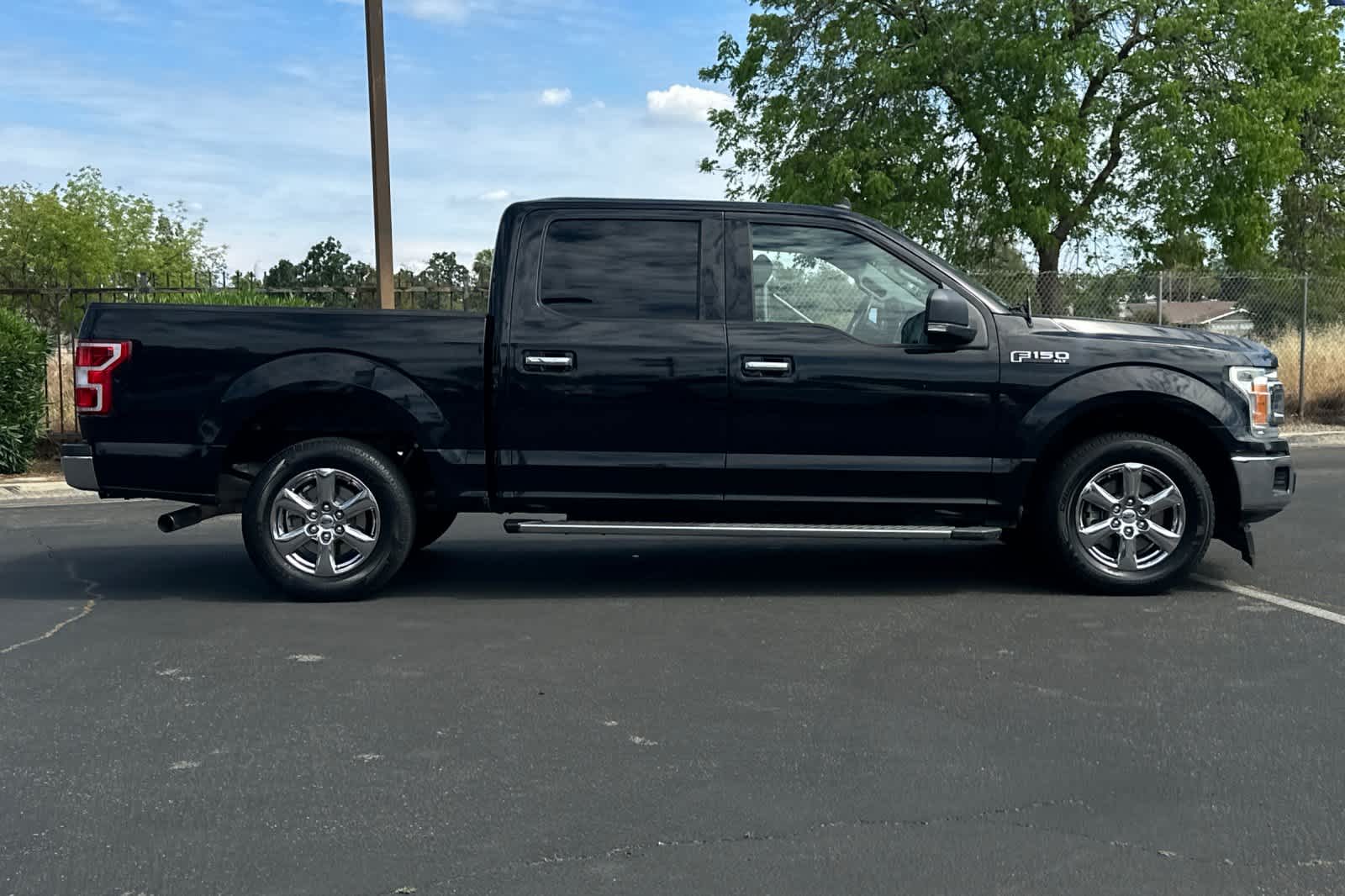 Thumbnail: 2019 Ford F-150 - 8