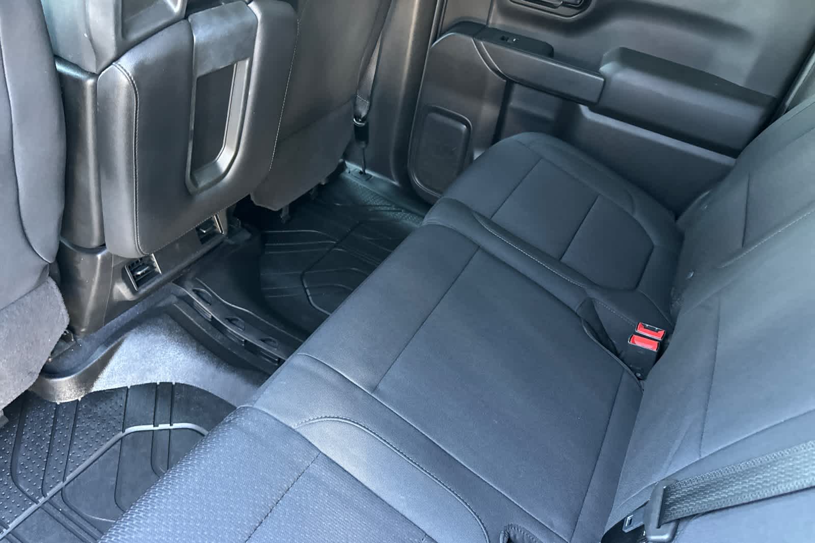 Thumbnail: 2020 Chevrolet Silverado 1500 - 4