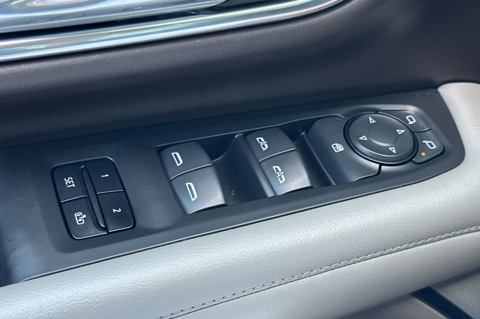 Thumbnail: 2021 Chevrolet Tahoe - 13