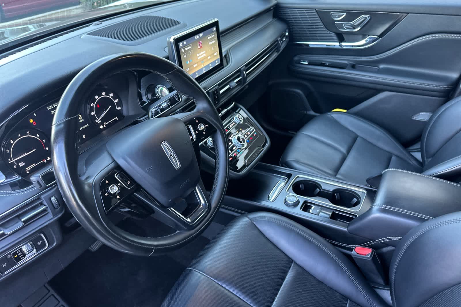 2022 Lincoln Corsair Standard 11