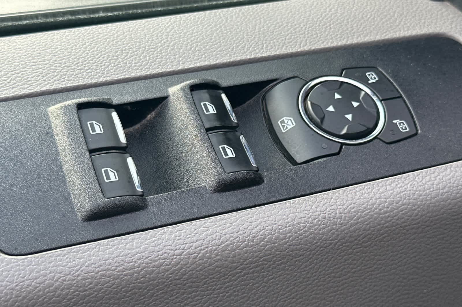 Thumbnail: 2022 Ford F-250 - 13