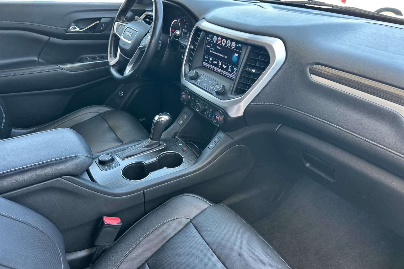 Thumbnail: 2019 GMC Acadia - 17