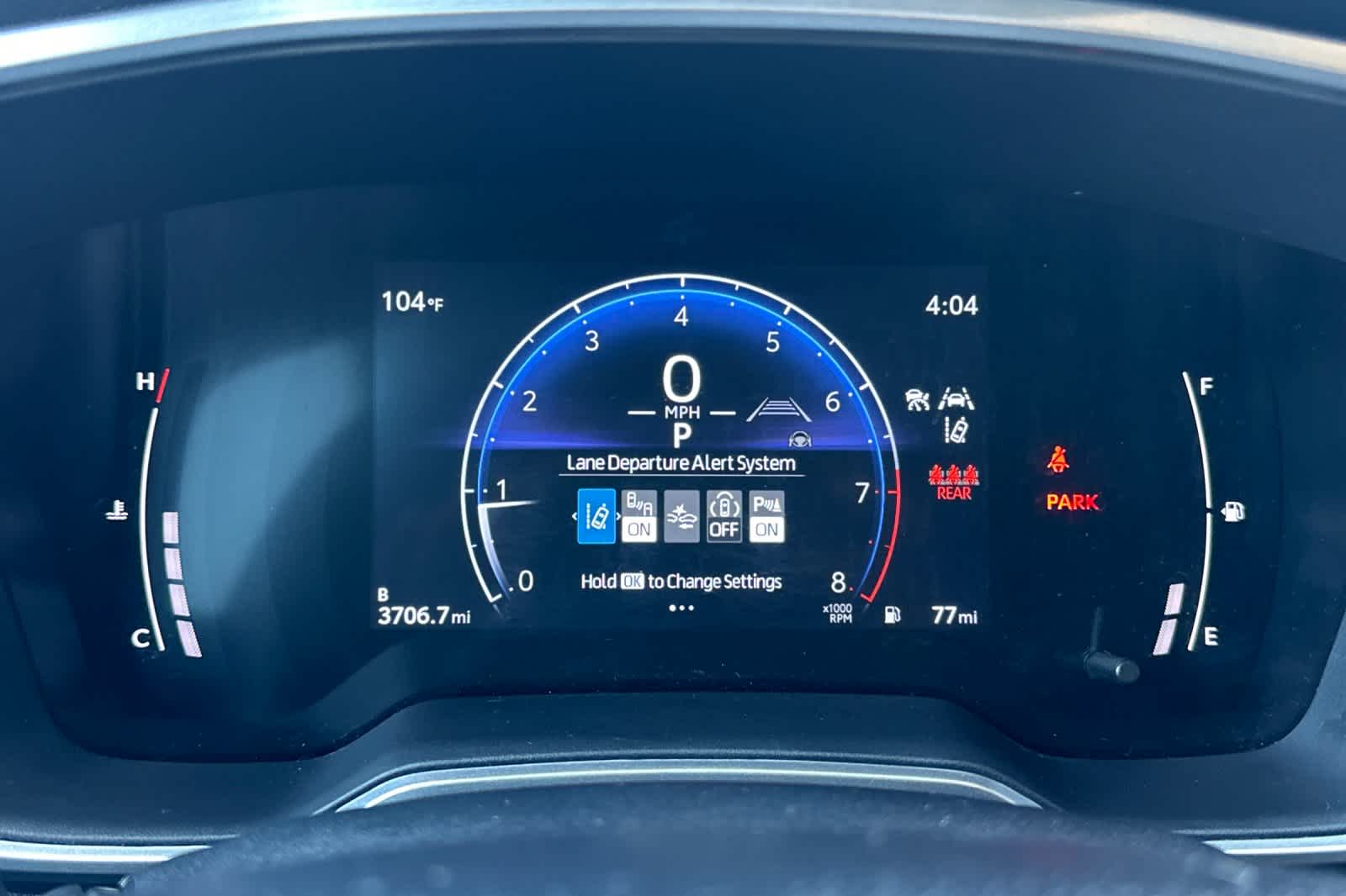 2024 Toyota Corolla Cross XLE 24