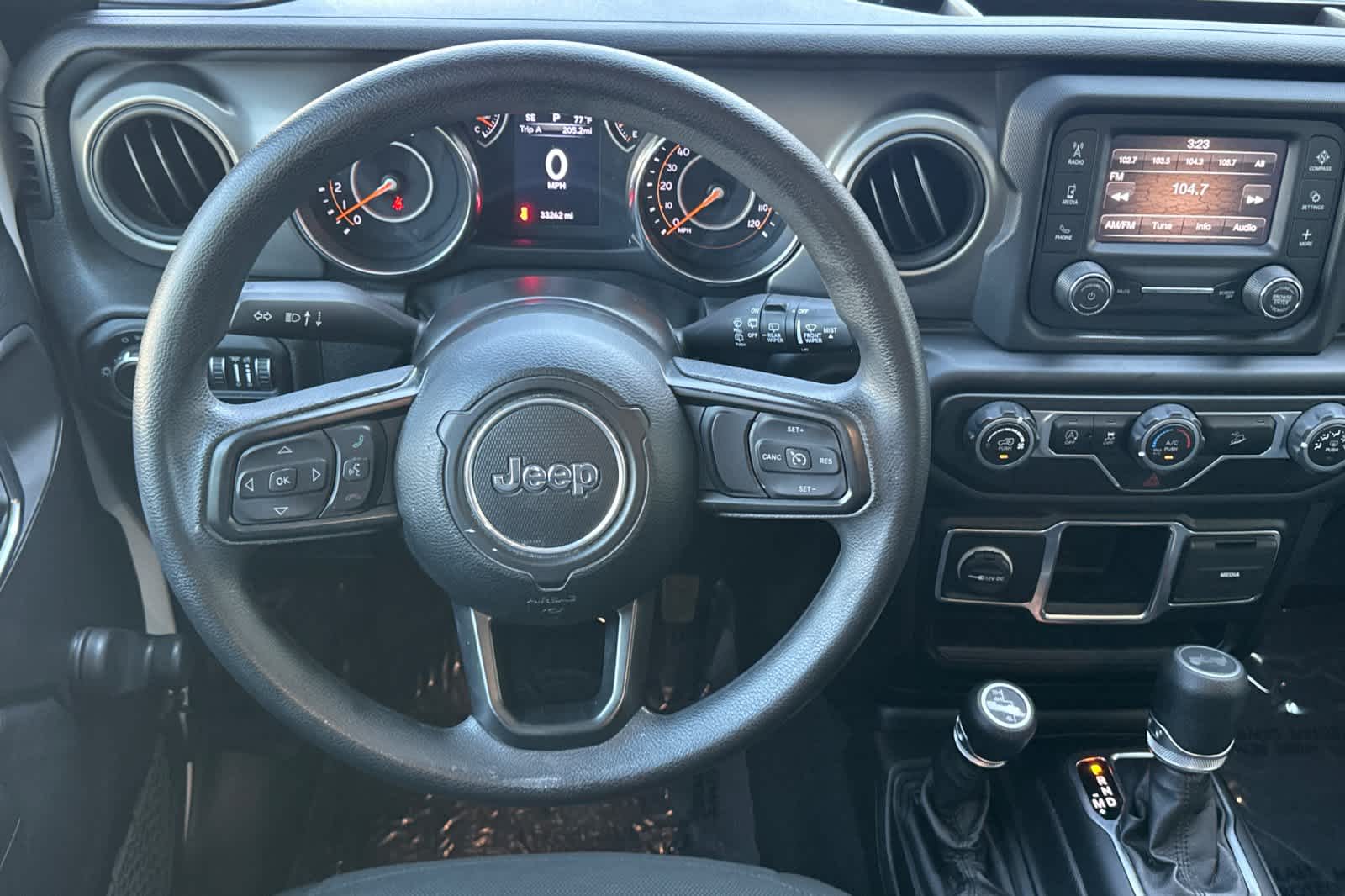 Thumbnail: 2021 Jeep Wrangler - 14