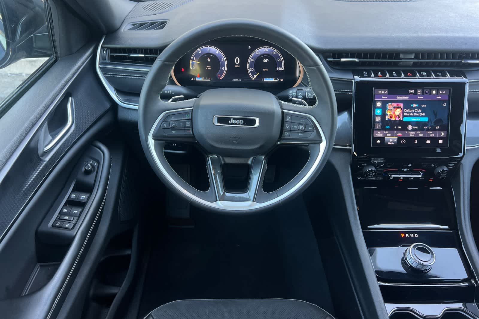 Thumbnail: 2023 Jeep Grand Cherokee - 14