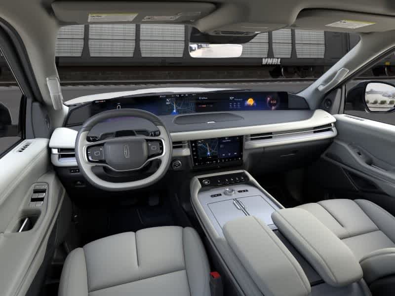 Thumbnail: 2026 Lincoln Navigator L - 10