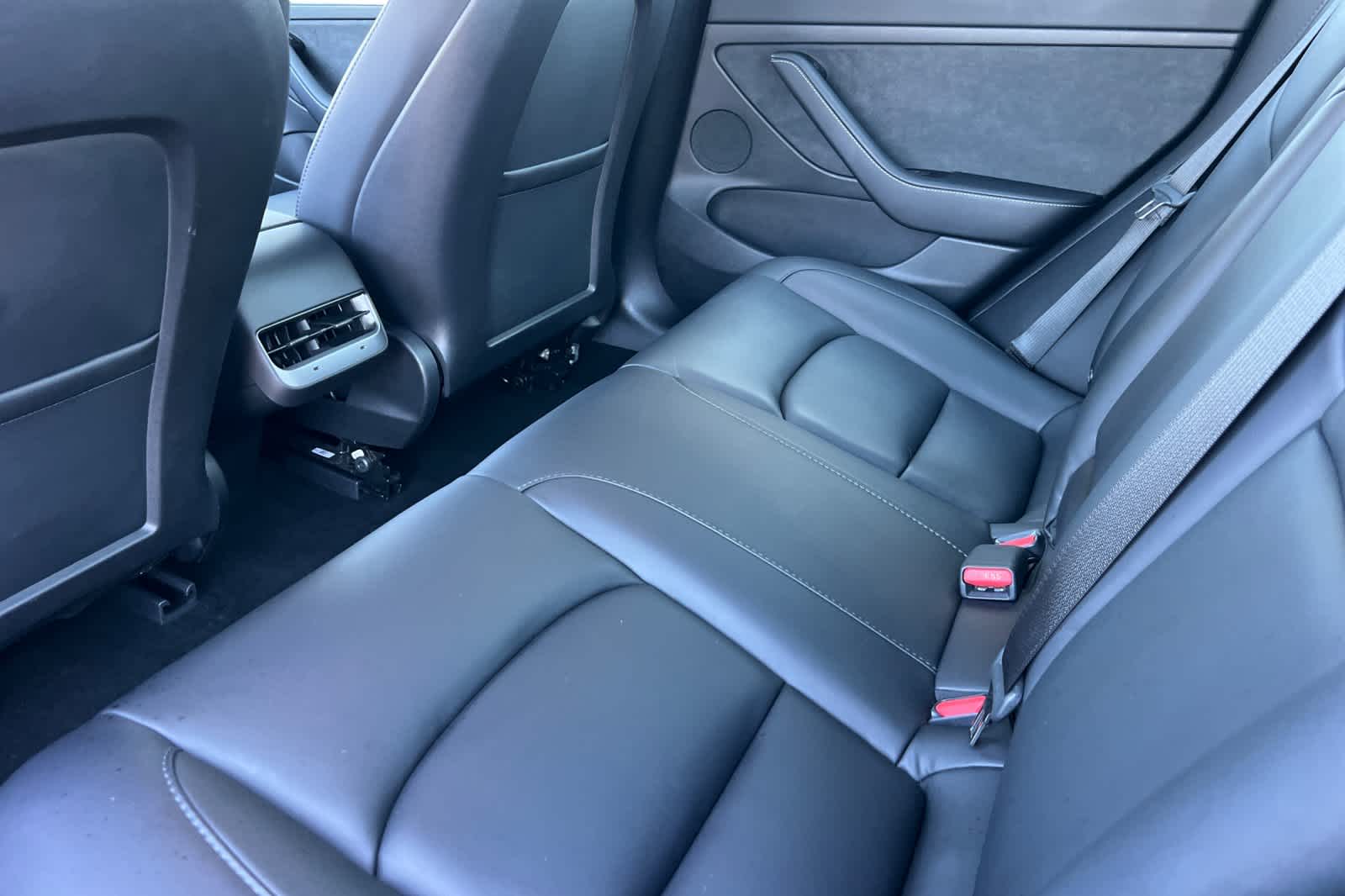 Thumbnail: 2023 Tesla Model 3 - 4