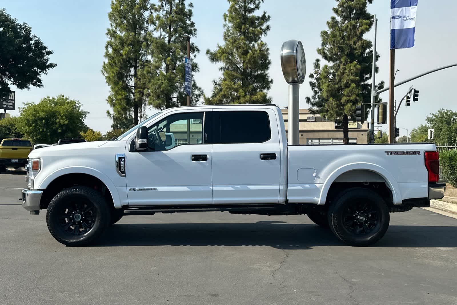 Thumbnail: 2021 Ford F-250 - 5