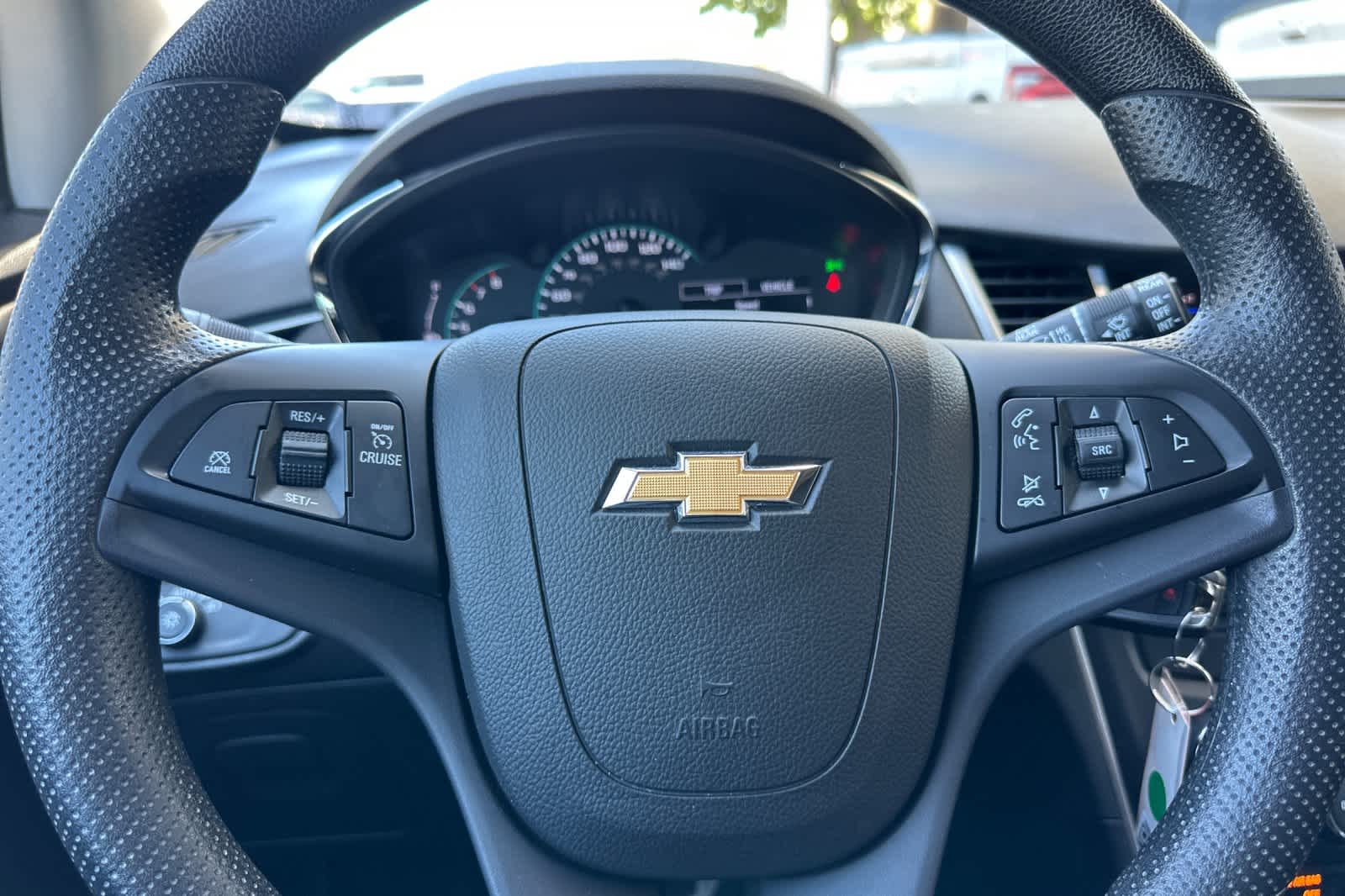 Thumbnail: 2021 Chevrolet Trax - 22
