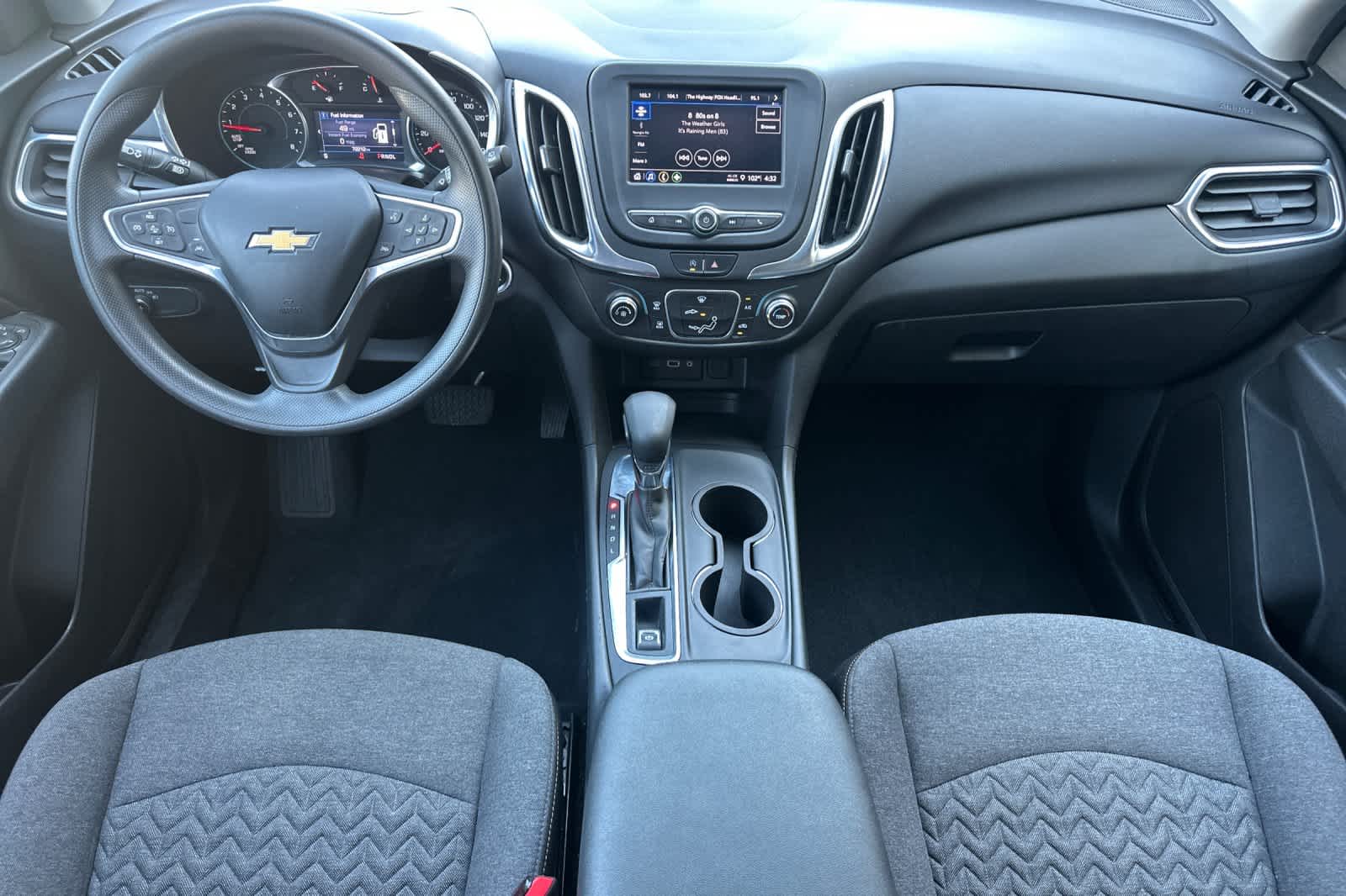 Thumbnail: 2022 Chevrolet Equinox - 3