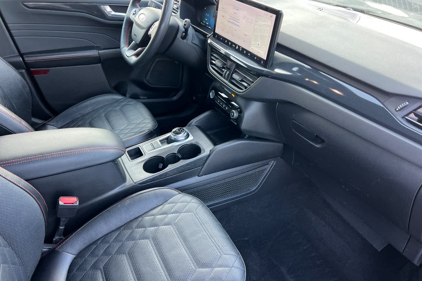 Thumbnail: 2023 Ford Escape - 15