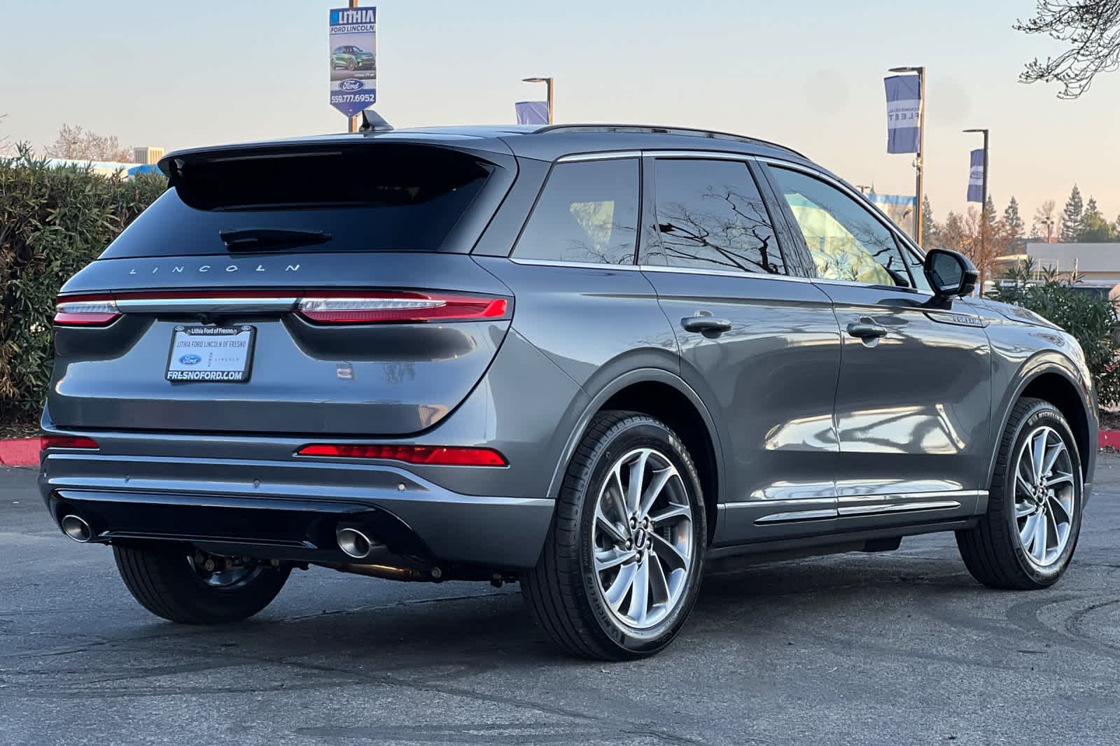 Thumbnail: 2026 Lincoln Corsair - 2