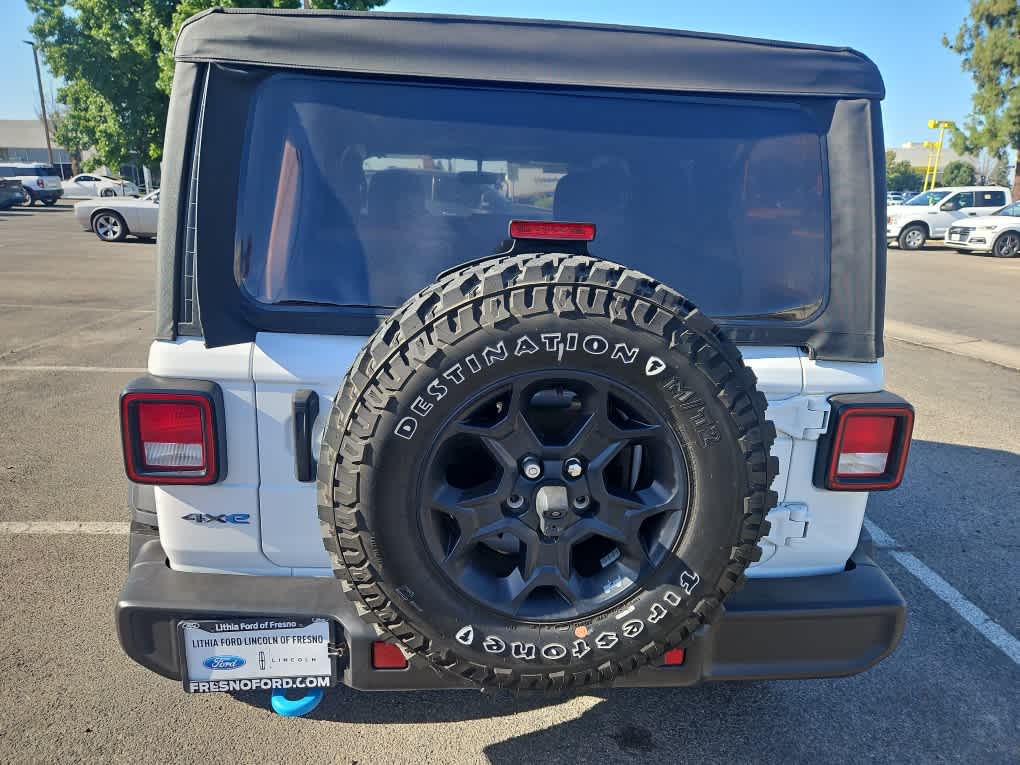 Thumbnail: 2023 Jeep Wrangler - 6