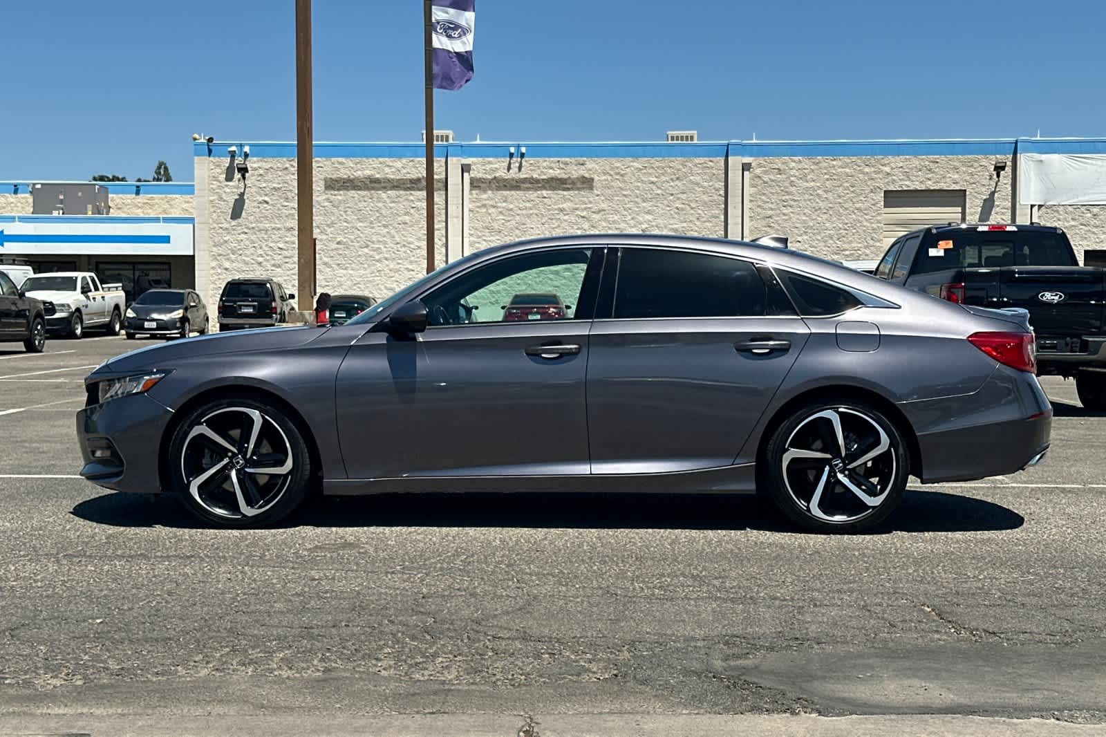 Thumbnail: 2020 Honda Accord - 6
