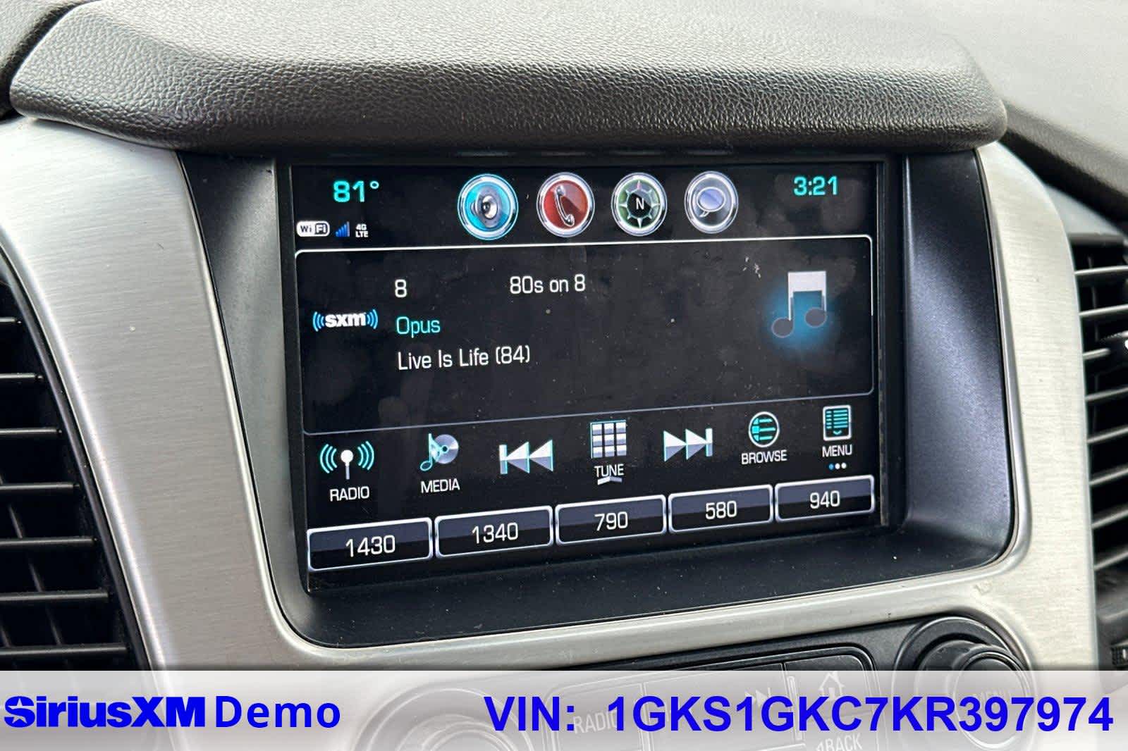 Thumbnail: 2019 GMC Yukon XL - 29