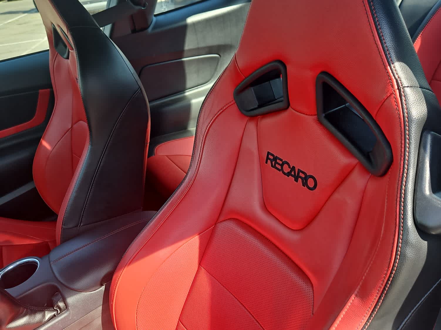 Thumbnail: 2019 Ford Mustang - 9