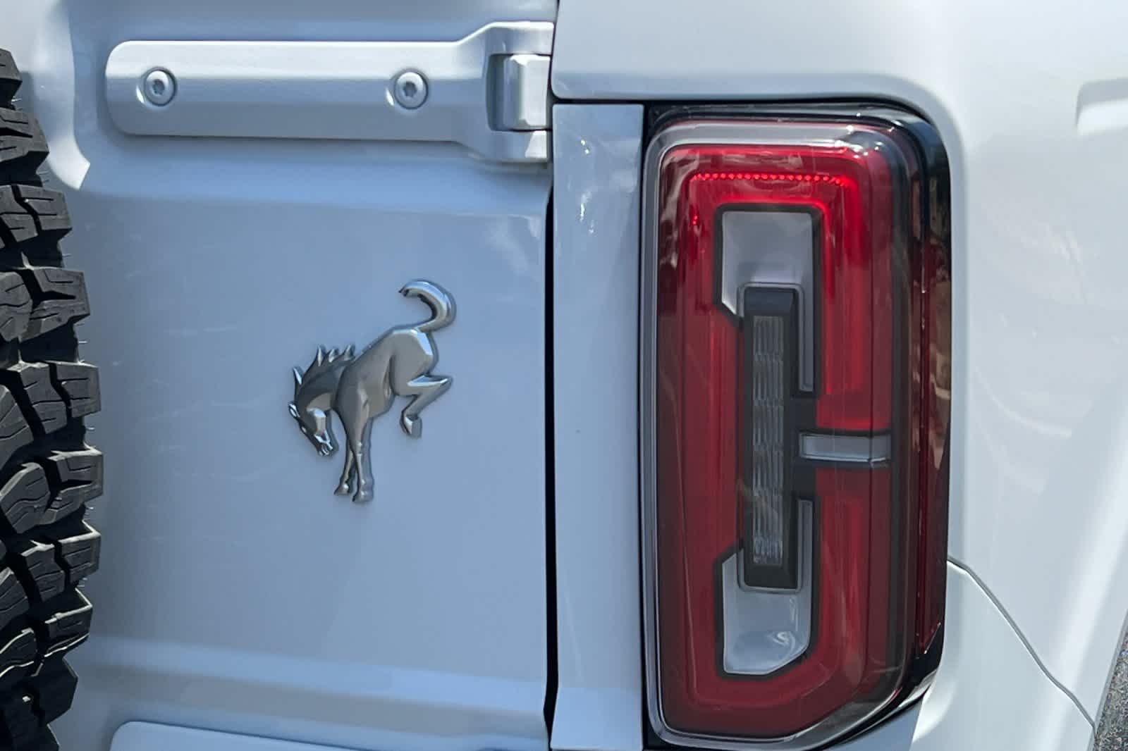 2023 Ford Bronco Outer Banks 28