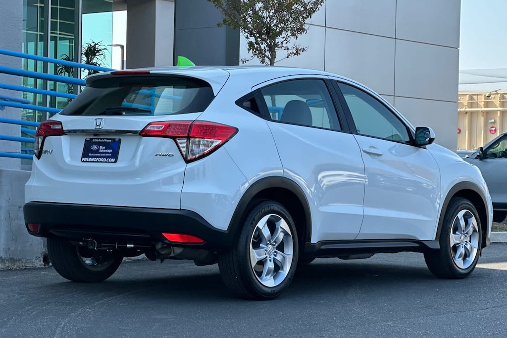 Used 2021 Honda HR-V LX AWD SUV