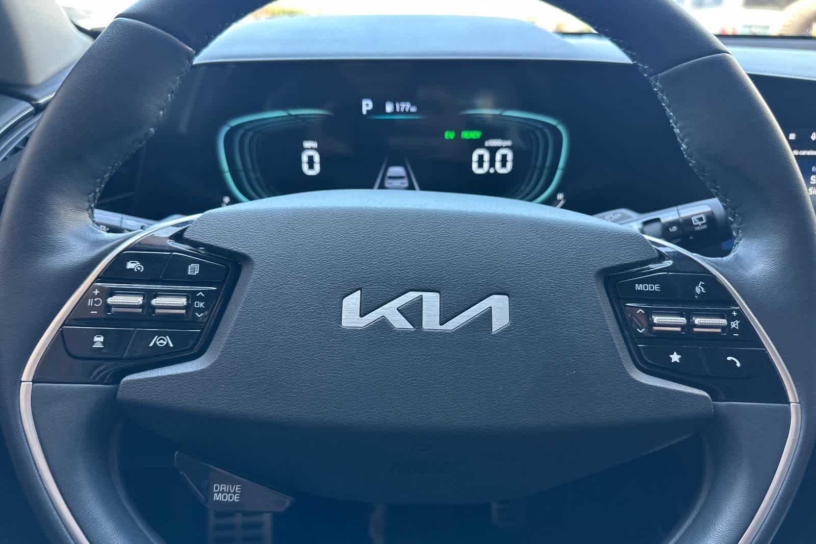 Thumbnail: 2024 Kia Niro - 21