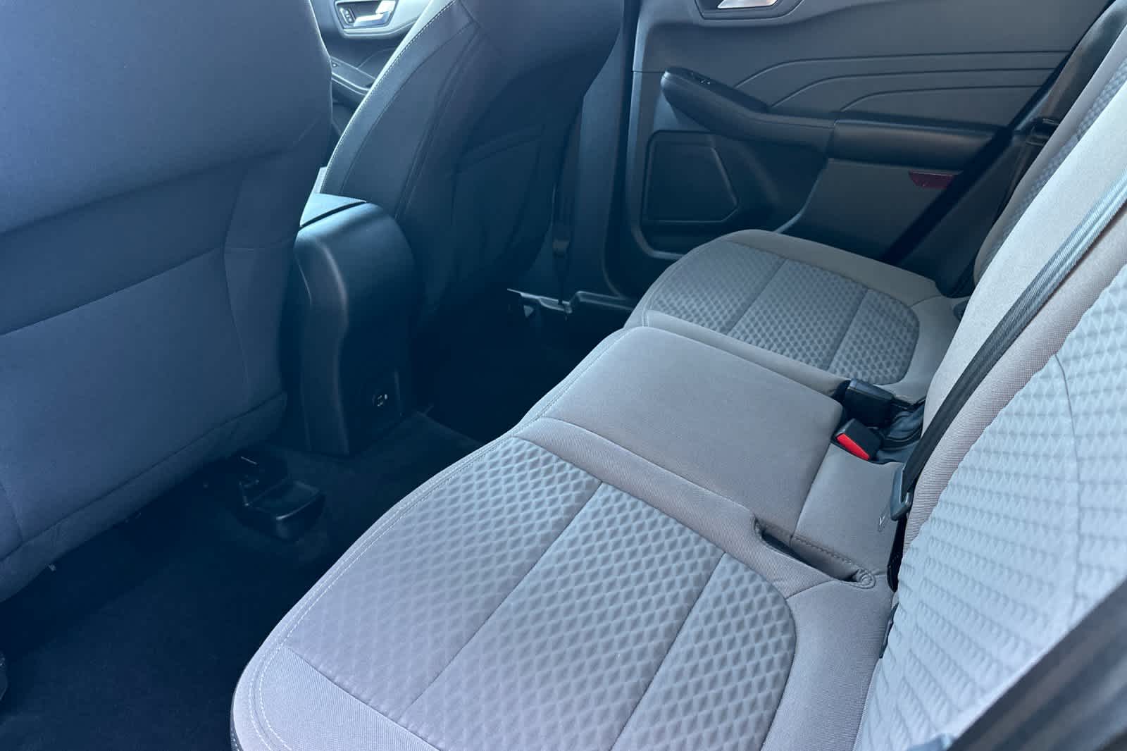 Thumbnail: 2021 Ford Escape - 4