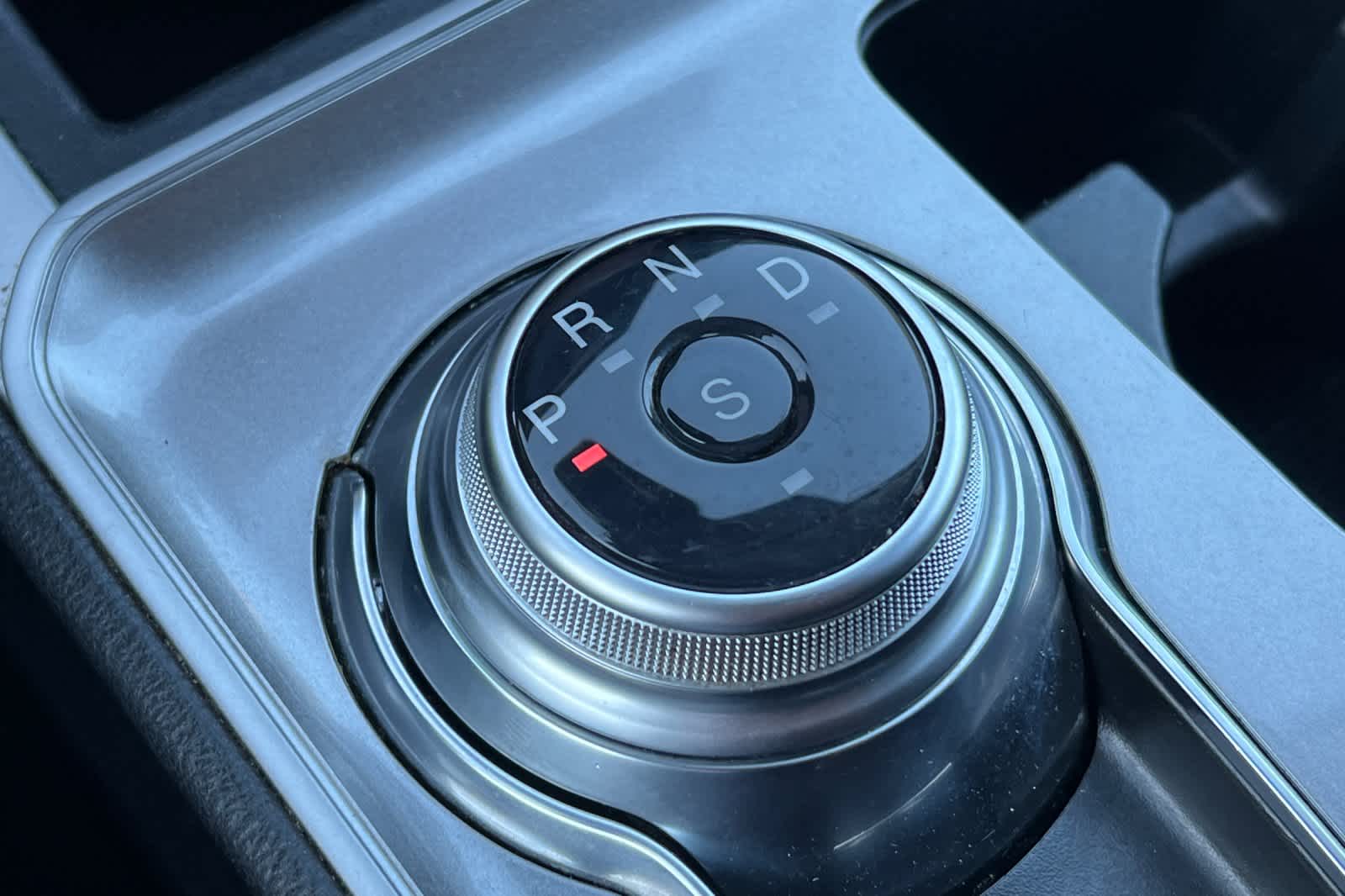 Thumbnail: 2024 Ford Edge - 23